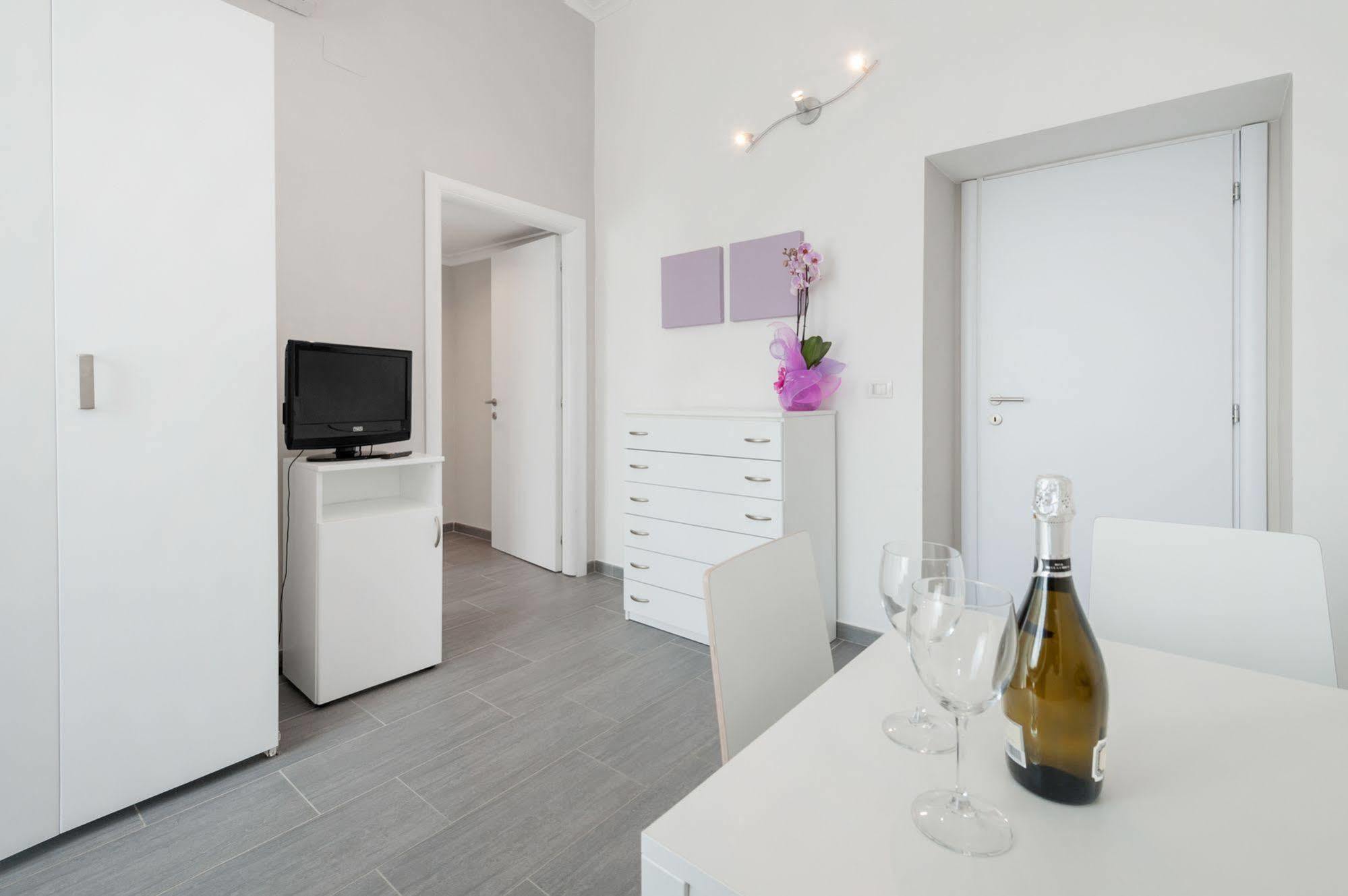 אפרטהוטל רומא Residenza Maxima מראה חיצוני תמונה