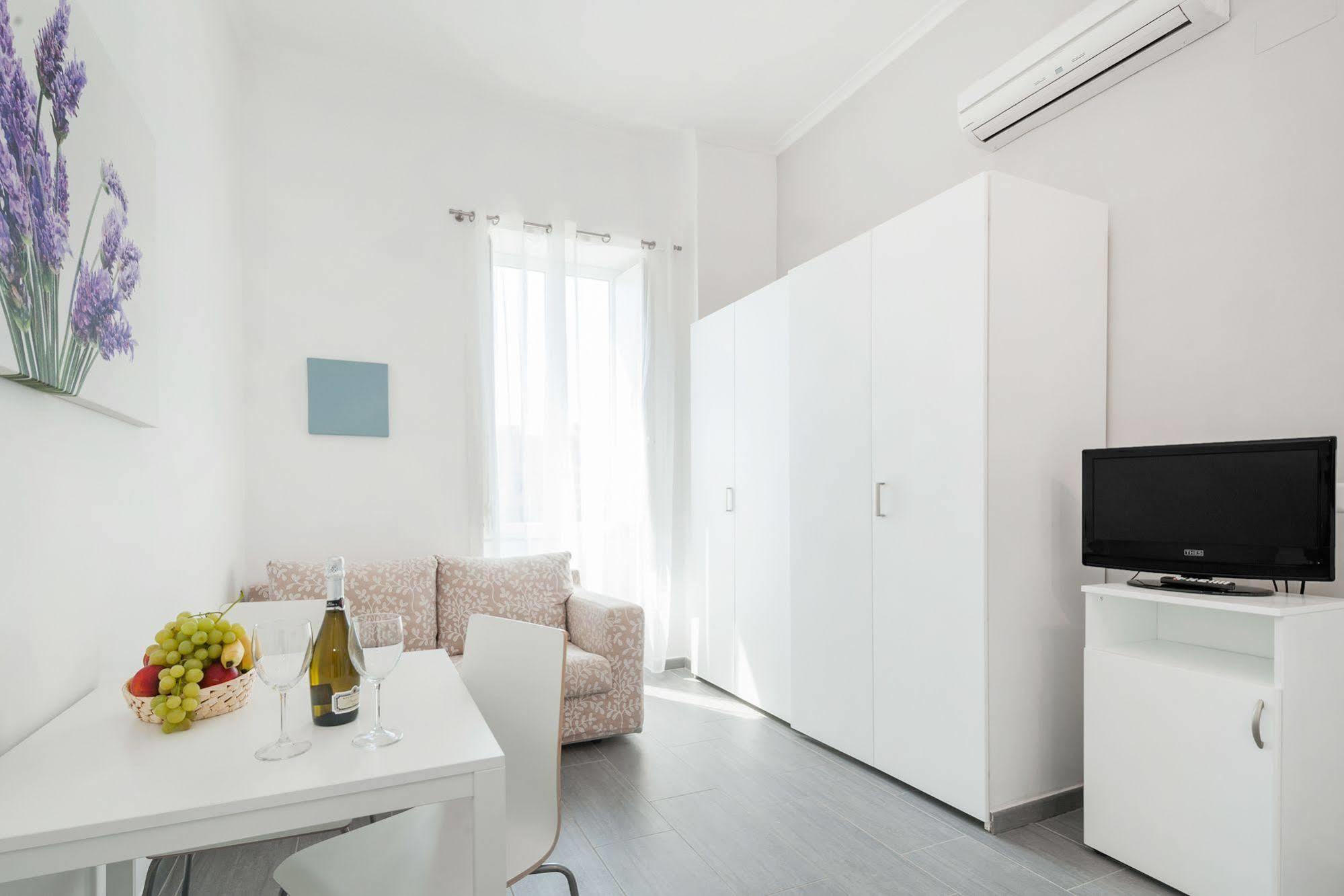 אפרטהוטל רומא Residenza Maxima מראה חיצוני תמונה